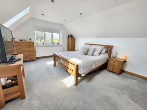 Bedroom- click for photo gallery